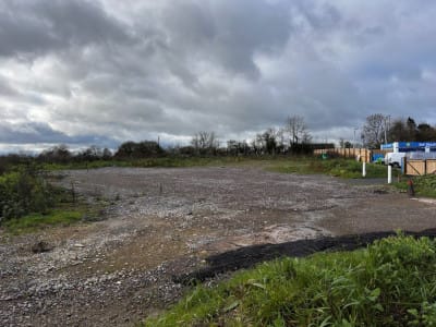 Filling Station Plot
