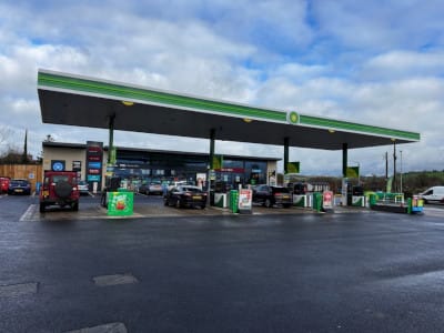 Filling Station